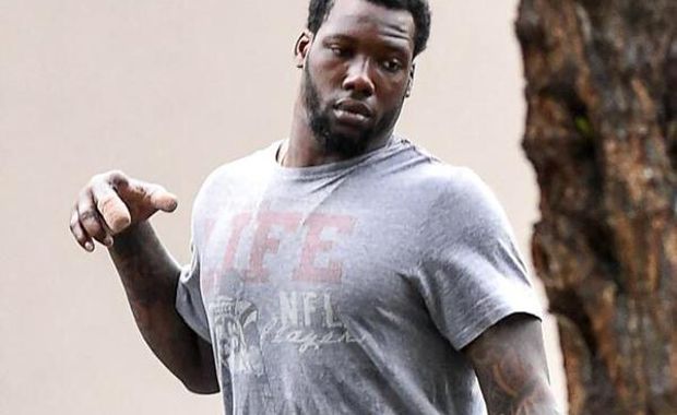 Jason Pierre-Paul's Hand Is Seriously Messed Up - Your Daily Dish