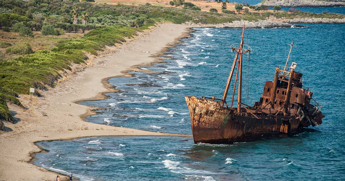 shipwrecks you can visit